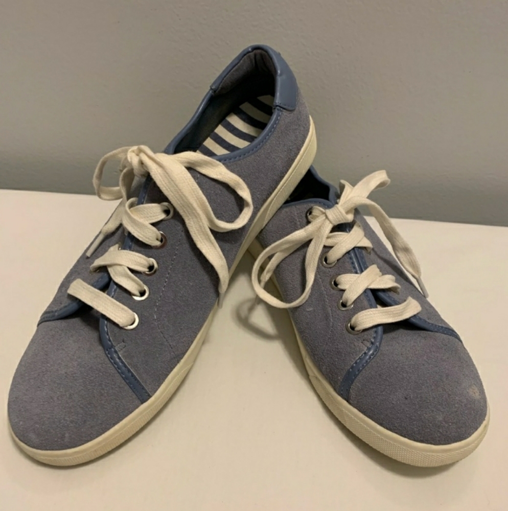 Vionic Brinley Blue Suede Sneakers